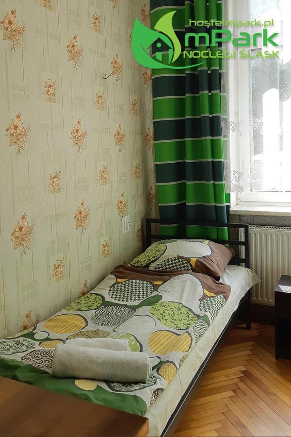 Mpark Noclegi Slask Chorzów Kültér fotó